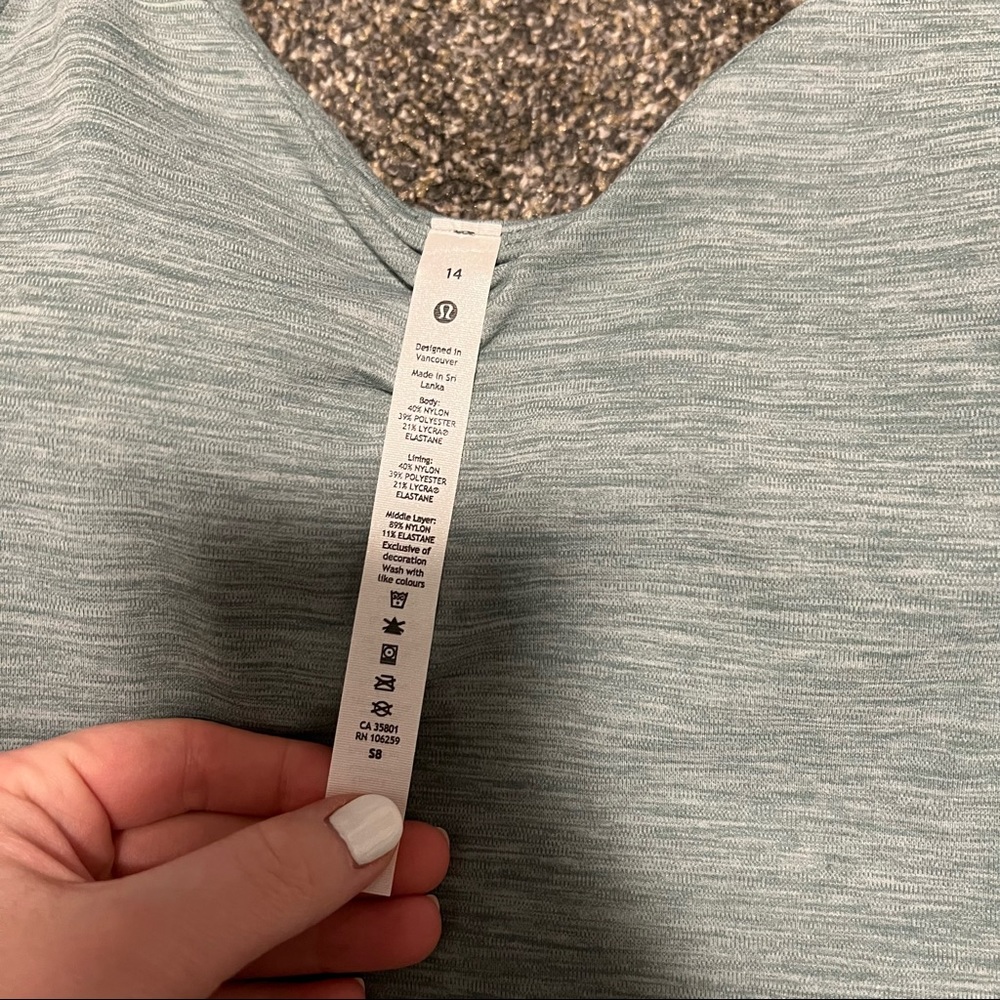 Lululemon Align Tank 14 - Picture 3 of 4